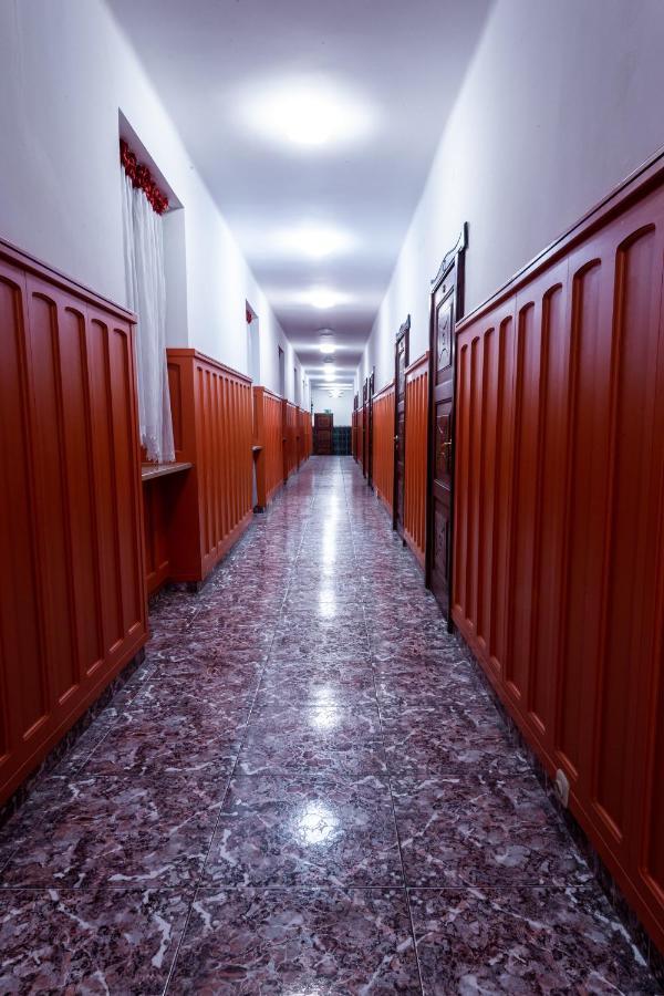 Palac W Czyzowie Szlacheckim Czyzow Szlachecki Dış mekan fotoğraf