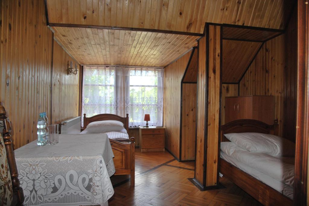 Palac W Czyzowie Szlacheckim Czyzow Szlachecki Dış mekan fotoğraf