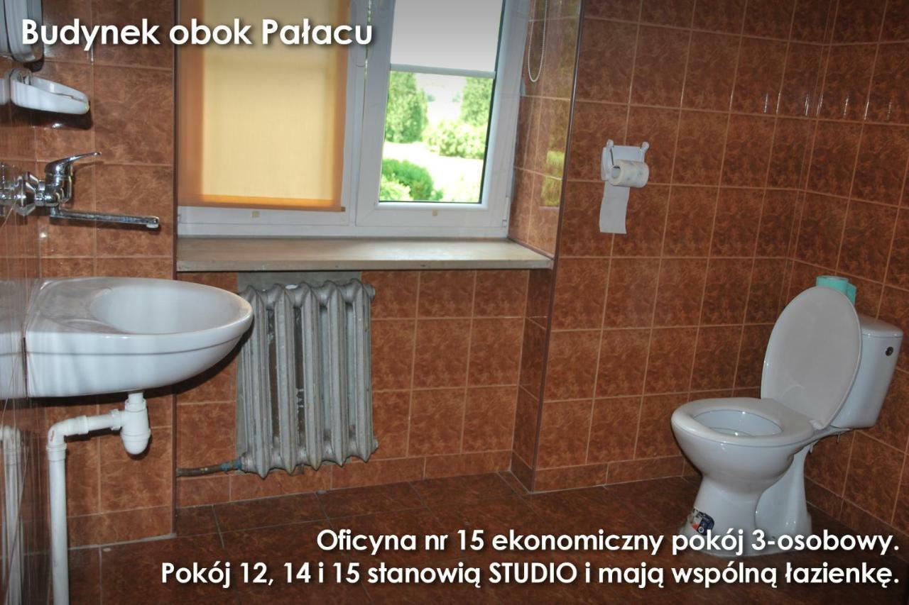 Palac W Czyzowie Szlacheckim Czyzow Szlachecki Oda fotoğraf